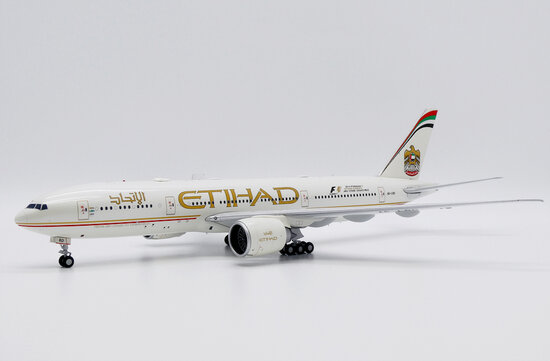 Boeing 777-200LR Etihad Airways "2015 Formula 1"