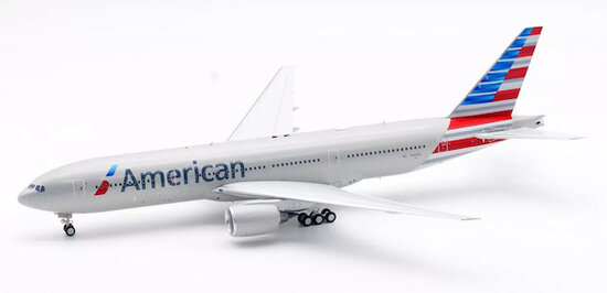Boeing 777-223ER American Airlines