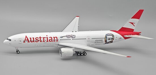 Boeing 777-2Q8ER Austrian Airlines