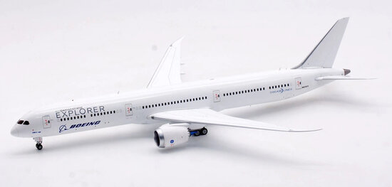 Boeing 787-10 Dreamliner Boeing House Color