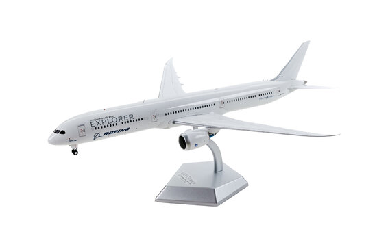 Boeing 787-10 Dreamliner Boeing House Color