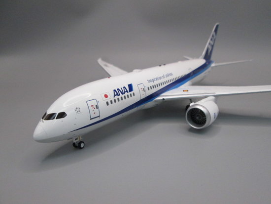 Boeing 787-8 Dreamliner ANA