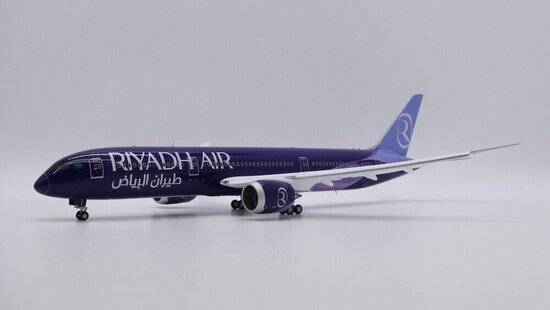 リヤド航空 787-9 N8572C 1/200 リヤド航空 787-9 N8572C 1/200 JC Wings Riyadh Air Boeing 787