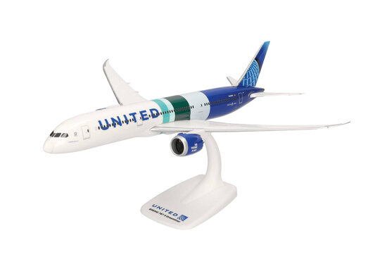 Boeing 787-9 Dreamliner "The Future is SAF" United Airlines