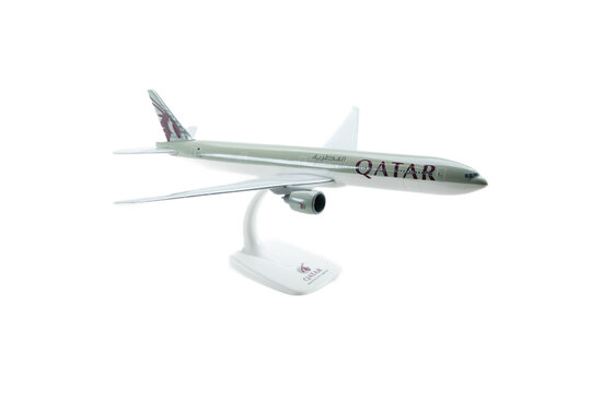 Boeing B777-300ER Qatar Airways sf.
