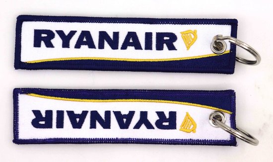 Keyholder with Ryanair on one side and (Ryanair) 