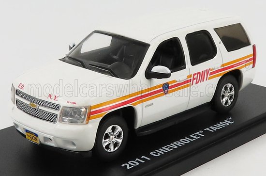 CHEVROLET - TAHOE FDNY FIRE ENGINE DEPARTMENT NEW YORK CITY 2011