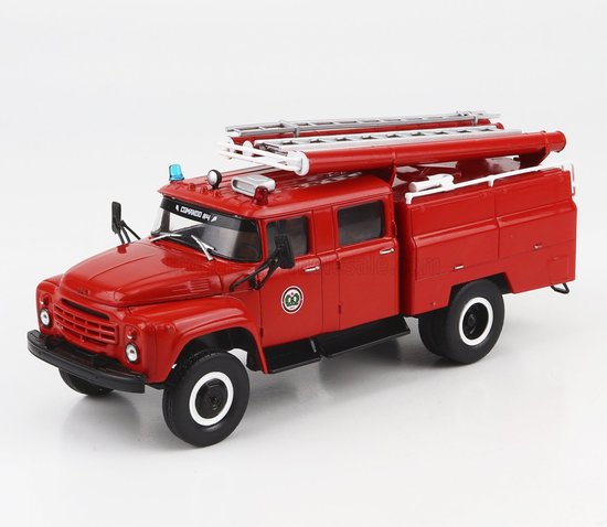 ZIL 130 Tanker ATS-40 FIREFIGHTERS Cuba 1965