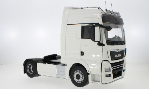 MAN TGX XXL, weiss, 2018