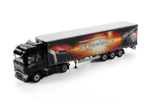 Renault 4x2 + Pacton semitrailer Massey Ferguson Experience Tour design