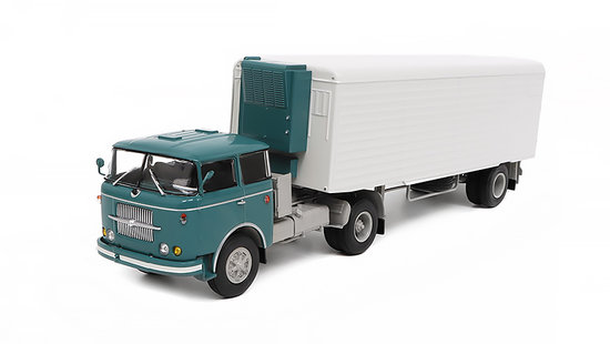 Skoda LIAZ 706 RTTN truck with Alka N12CH trailer