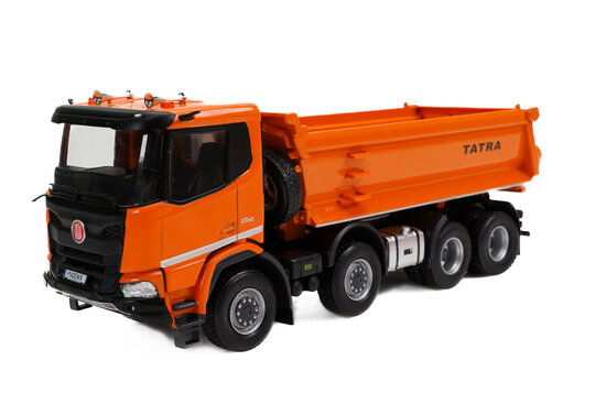 Tatra Phoenix 2024 8x8 orange
