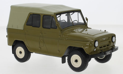 UAZ 469 grüne Farbe