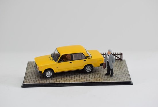 Diorama VAZ Lada 2105 gelb (1981)
