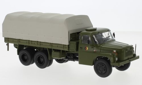 Tatra T148 flatbed, dark olive, NVA, military