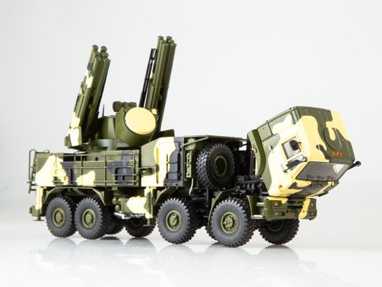 Pantsir-S1 / SA-22 Greyhound missel system (desert camouflage)