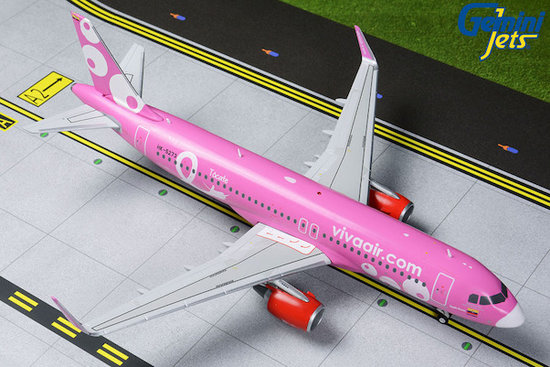 Airbus A320 VivaAir "Pink Livery" HK-5273