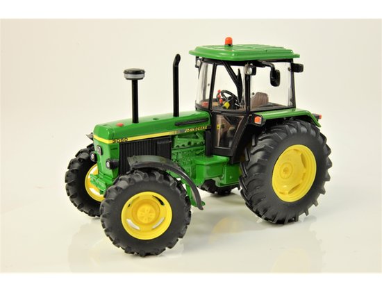 JOHN DEERE 3050 2WD