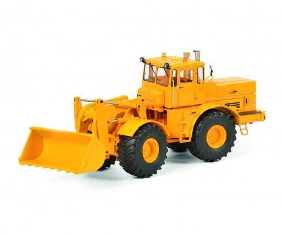 Kirovets K-700 M with front loader, yellow
