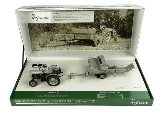 limitovaný BOX MASSEY FERGUSON T0 35  plus FERGUSON F12