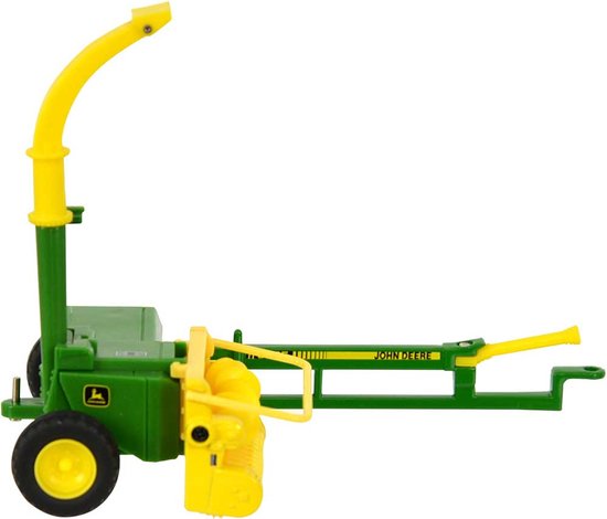Zberačka na trávu John Deere 3765