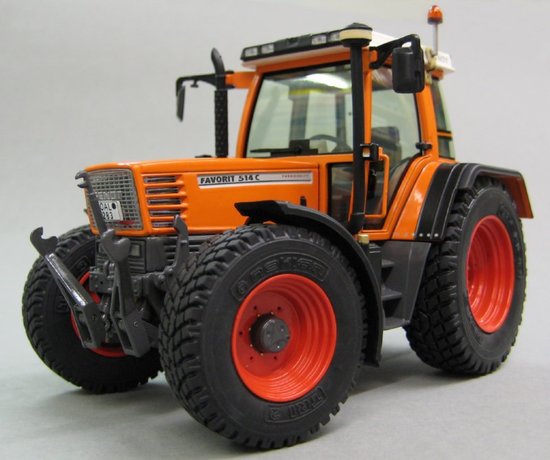 Tractor FENDT FAVORIT 514C Kommunal (ver. 1995-1999) (2008)