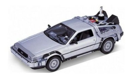 BACK TO THE FUTURE II DELOREAN