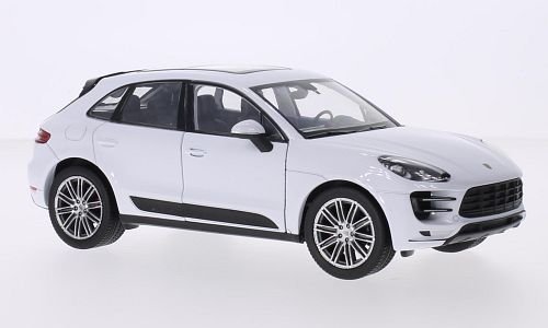 Porsche Macan Turbo, white