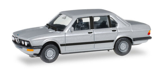 BMW 528 i (E28), silber-metallic
