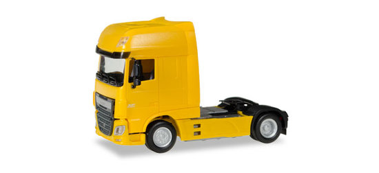 DAF XF Euro 6 SSC rigid tractor, yellow