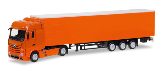 Scania R Highline mit Sattelcurtainsider