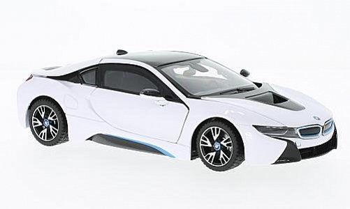 BMW i8, biela