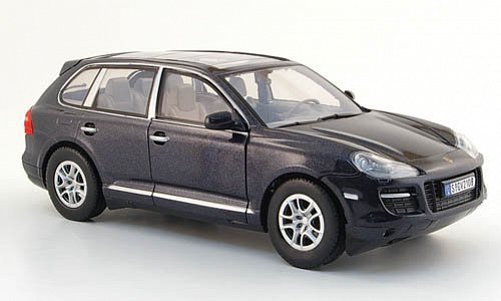 Porsche Cayenne, metalická čierna