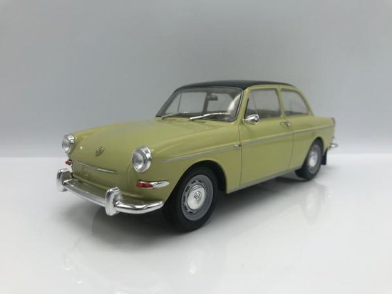 VW 1500 S (Typ 3), béžová/ čierna 1963