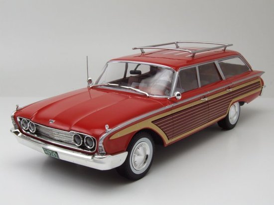 Ford Country Squire, červená - 1960 so strešným nosičom