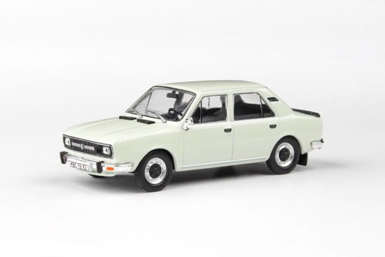 Skoda 120L (1982) white ice