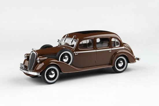 Škoda Superb 913 (1938) hnedá