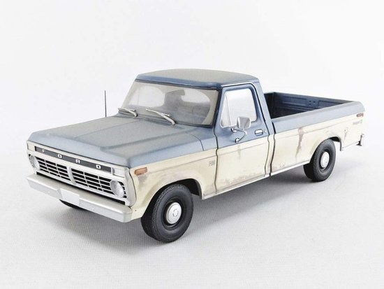 FORD USA - F-100 PICK-UP 1973 - THE WALKING DEAD