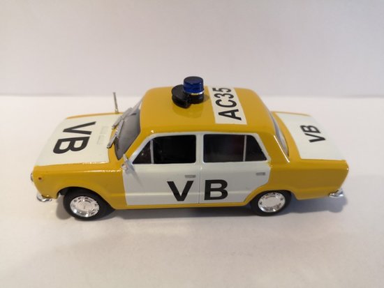 VAZ 2101 Lada - VB Czechoslovakia (1984) with antenna