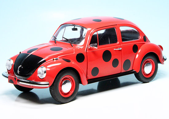 VW Beetle 1303 - Lady Bug