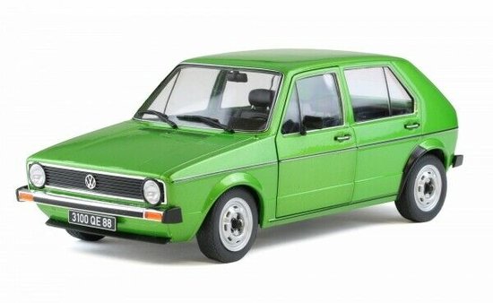 VW Golf 1 CL green