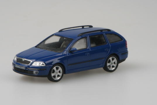 Škoda Octavia II Combi (2004) Modrá Dynamic