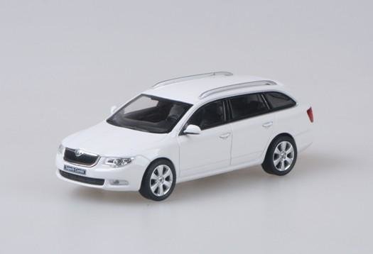 Škoda Superb II Combi, White Candy Uni
