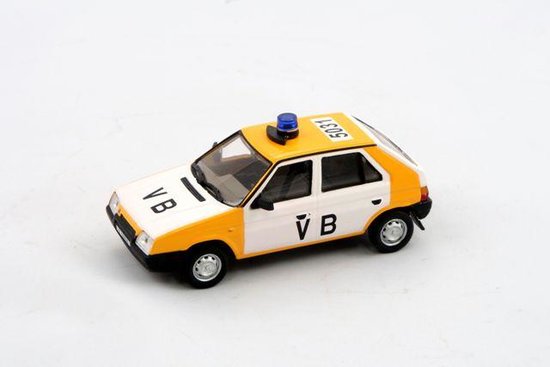 Škoda Favorit VB (Czechoslovak Communist Police)