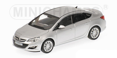 Opel Astra 4-türige 2012, Silber