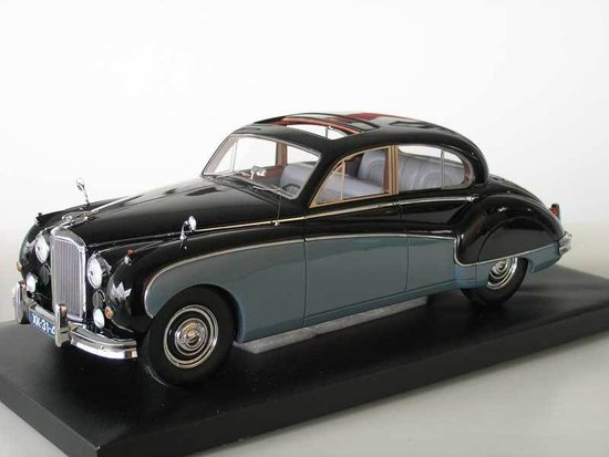 Auto JAGUAR MK8 1957 BLACK/PEWTER 1957