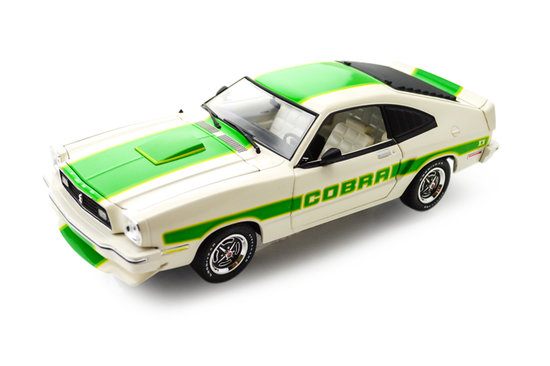 Auto FORD MUSTANG II 1978, COBRA II WHITE WITH GREEN BILLBOARD STRIPES