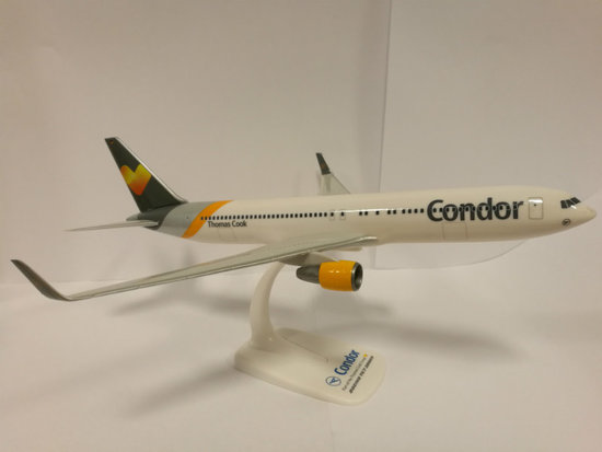 Boeing B767-300ER Condor "Thomas Cook" 