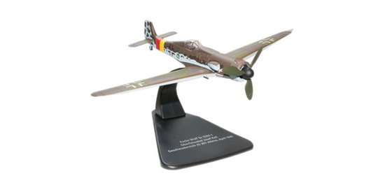 FW Ta 152H-1 Josef Keil - JG 301, Altena April 1945