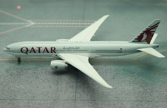 Boeing B777-200LR Katar